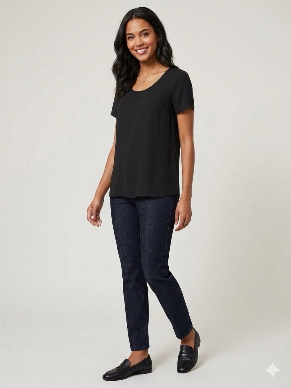 🌸LOFT Classic Black Blouse